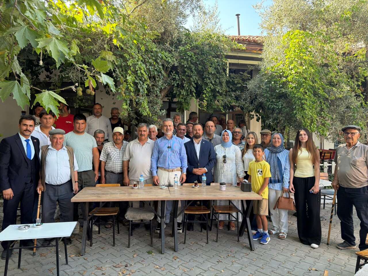 Suat Kılıç Muğla’da Köy Köy Ziyaret Gerçekleştirdi 1